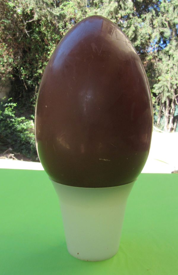 large mill chocolate easter egg